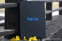 E开箱：GalaxyTabS4真的是iPadPro劲敌吗？