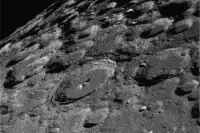 现已存在15亿年？月球飞船残骸成悬念，嫦娥4号揭开秘密！