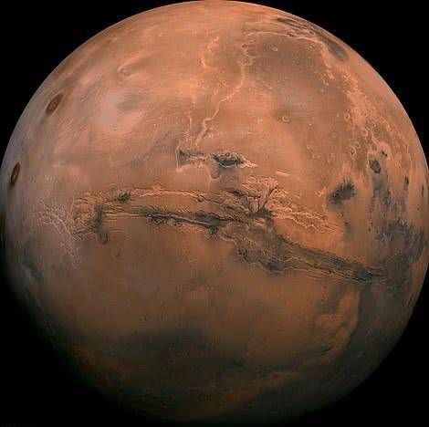 NASA在火星发现奇怪条纹！科学家警告：千万别碰！