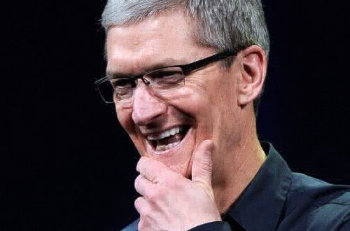 苹果正式向中国低头，iPhoneXR花式降价，网友：掉面子！