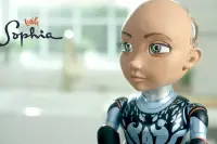 迷你版小索菲亚机器人来了还能教小朋友们编程