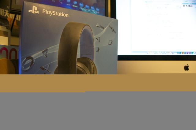 PS4GoldWirelessStereo7.1声道耳机开箱与心得