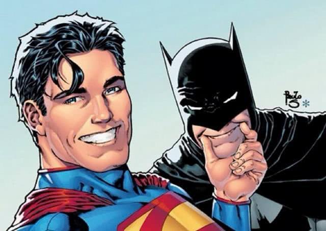 超人和蝙蝠侠之间的爱恨情仇，没想到蝙蝠侠是大腹黑