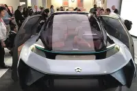 蔚来汽车首发无人驾驶概念车EVE：不设方向盘
